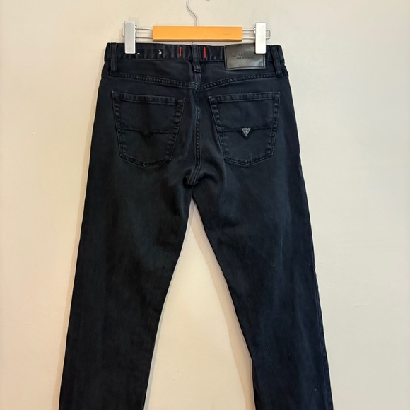 Guess Black Slim Straight Leg Jeans 29x32 - Picture 11 of 16